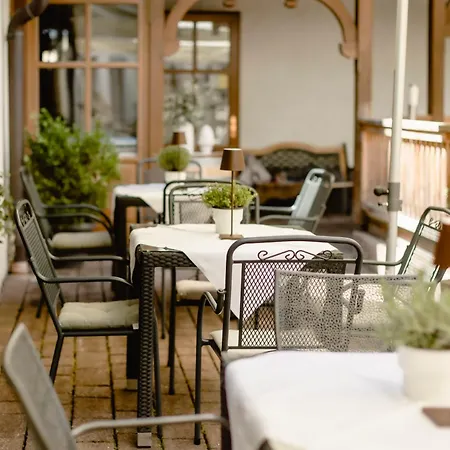 Boutiquehotel Hubertushof 4* Bad Ischl