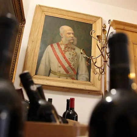 Boutiquehotel Hubertushof Отель Бад-Ишль